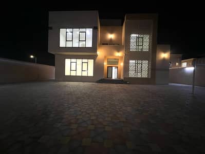 فیلا 5 غرف نوم للايجار في مدينة الرياض، أبوظبي - I0M4er6Mc3GZdSs240zrIG0301QP0bLT7STlCNWZ