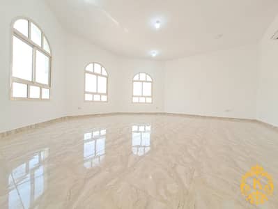 شقة 1 غرفة نوم للايجار في الشامخة، أبوظبي - WhatsApp Image 2022-05-16 at 10.27. 38 PM (1). jpeg
