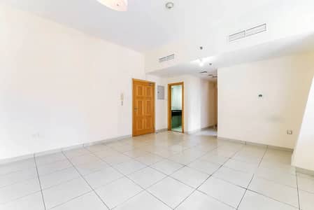 1 Bedroom Apartment for Sale in Jumeirah Lake Towers (JLT), Dubai - Vacant | Investors Deal | Prime Location