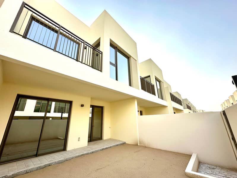 BRAND NEW 3BED + MAID TOWNHOUSE FOR RENT @ EMAAR SOUTH PARKSIDE 2