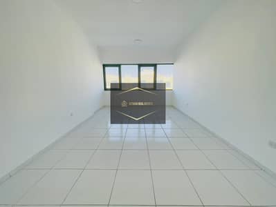 شقة 3 غرف نوم للايجار في أبو شغارة، الشارقة - oBO65CYAdmG6IQ4T6cgTwYQpDenS95V89r2F59fV