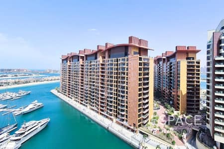 2 Bedroom Apartment for Sale in Palm Jumeirah, Dubai - Huge Balcony | VOT | Immaculate Condition