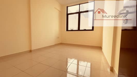 Lavish 1bHK Centralized Ac (Paid by owner) available at Hamdan Street