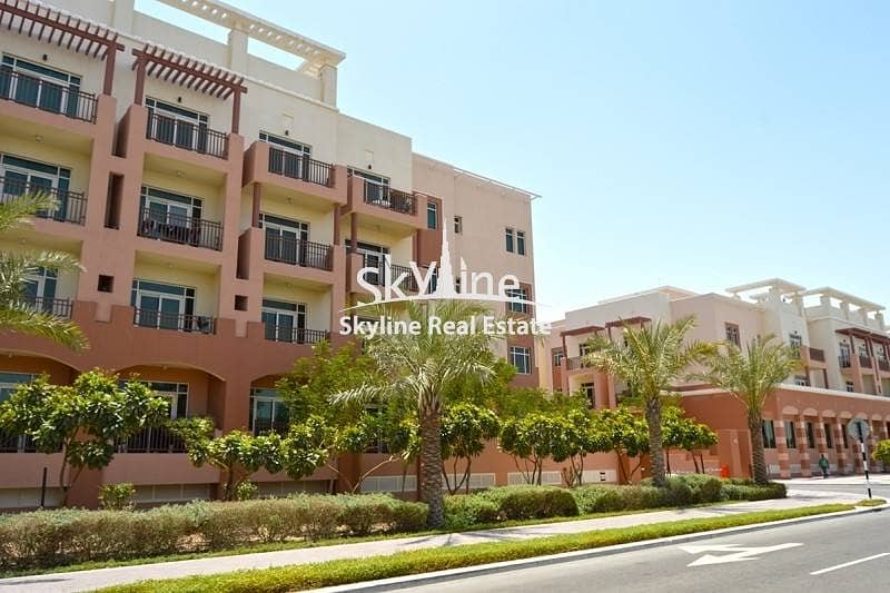 Rent refundable Building Apartment at Ghadeer