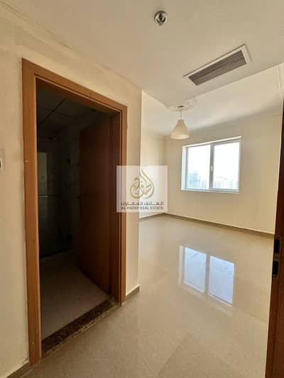 Opportunity for annual rent, a large-area duplex apartment with a room and a living room, 2 bathrooms, in Al Nuaimiya 3, opposite the Grand Mall