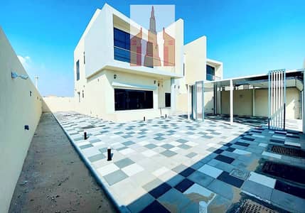 LavIsh 4bhk villa for rent in al tai sharjah family community