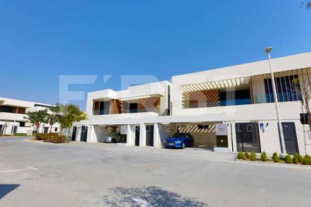 فیلا 4 غرف نوم للايجار في جزيرة ياس، أبوظبي - External Photo of 4 Bedroom Villa in West Yas Yas Island Abu Dhabi UAE (19). jpg