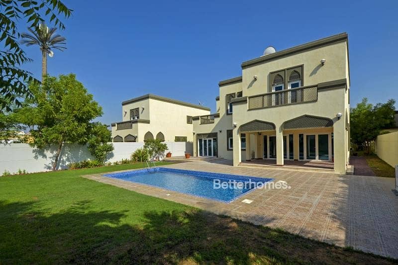 5 Bed Regional | with Pool |  District 1