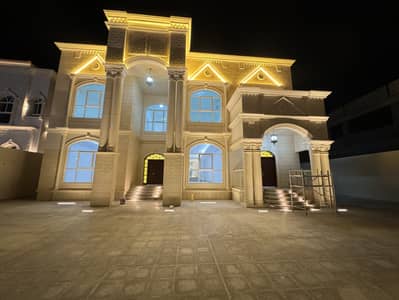7 Cпальни Вилла в аренду в Мадинат Аль Рияд, Абу-Даби - Вилла в Мадинат Аль Рияд, 7 спален, 170000 AED - 8635124