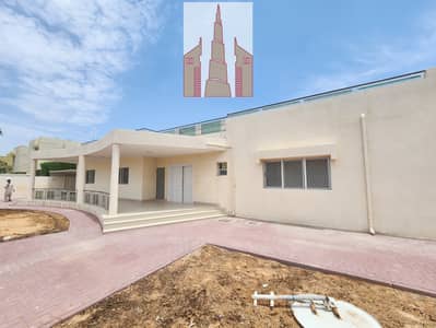 Brand new 3 Bed room villa in sharjah 1 hall maids room 1 wachman room  90k