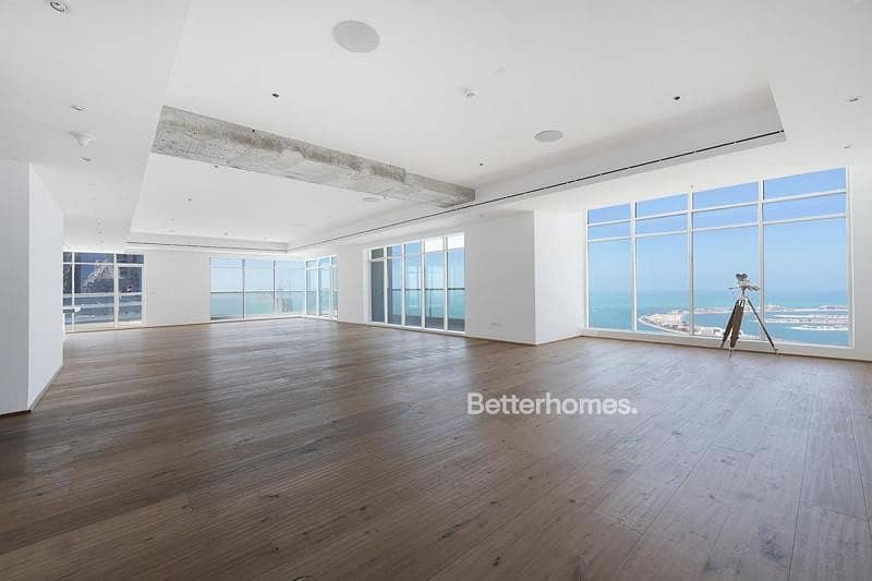 Upgraded & Spacious Penthouse with Panoramic Views