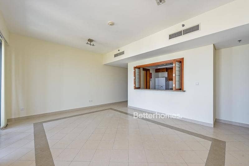 Golf Towers | Low Floor | Partial Golf Corse View