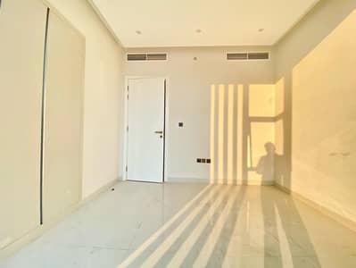 3 Bedroom Flat for Rent in Muwailih Commercial, Sharjah - Fabalous Brand New Spacious Bright 3BHK With Gym and Pool Wardrobe and Balcony