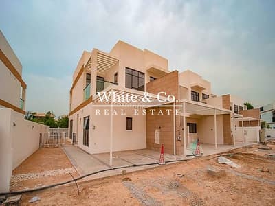 4 Bedroom Townhouse for Sale in DAMAC Hills, Dubai - Stunning | Park Residence 1 | Rockwood