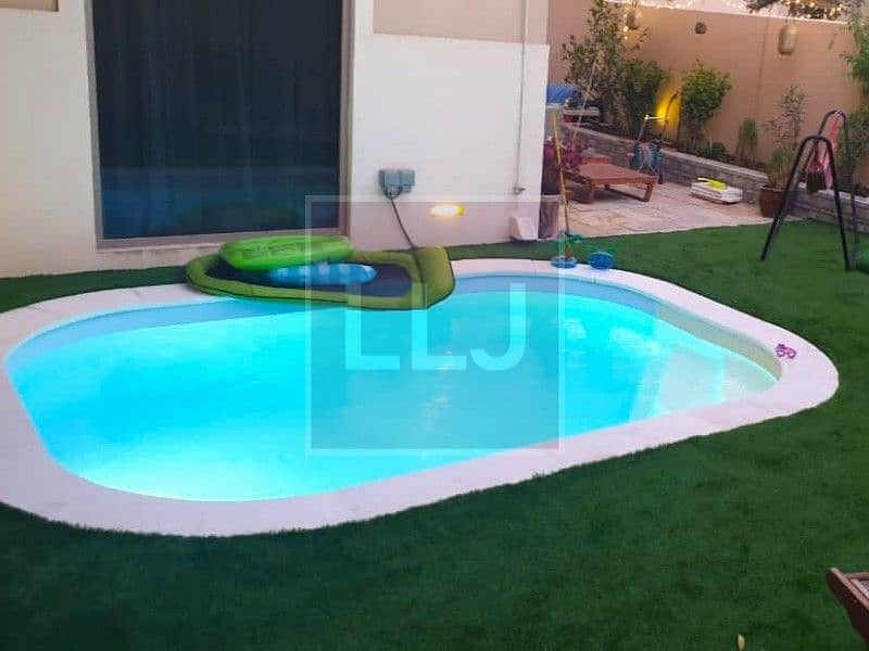 Luxury Villa - Massive Layout with Two Pools Luxury Villa - Massive Layout with Two Pools