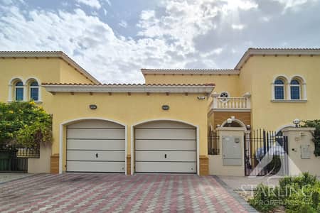4 Bedroom Villa for Rent in Jumeirah Park, Dubai - Private Pool | Unfurnished | Vacant