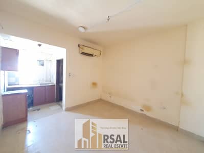 Studio for Rent in Muwailih Commercial, Sharjah - 88NbZmsW1k3OSDOLRgKfpVskjU5DATmShp5lLQEH