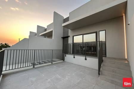 3 Bedroom Townhouse for Rent in Mohammed Bin Rashid City, Dubai - Burj View | Large Terrace | Brand New