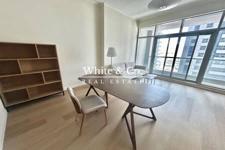 1 Bedroom Apartment for Rent in Dubai Marina, Dubai - Chiller Free | Vacant Now | Wooden Floors