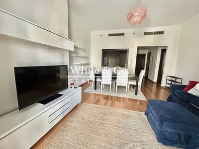 1 Bedroom Apartment for Rent in Dubai Marina, Dubai - Wooden Floors | Chiller Free | Vacant Now