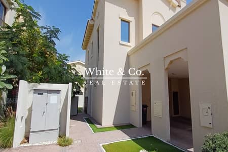 3 Bedroom Villa for Rent in Reem, Dubai - Single Row | Stunning Unit | Spacious