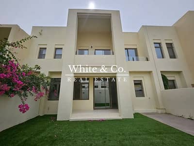 3 Bedroom Villa for Rent in Reem, Dubai - Stunning Unit | Newly Painted | Spacious