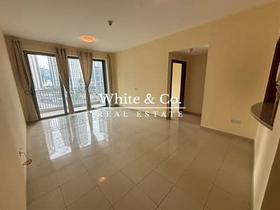 1 Bedroom Flat for Rent in Downtown Dubai, Dubai - Unfurnished I Low Floor I Available Now