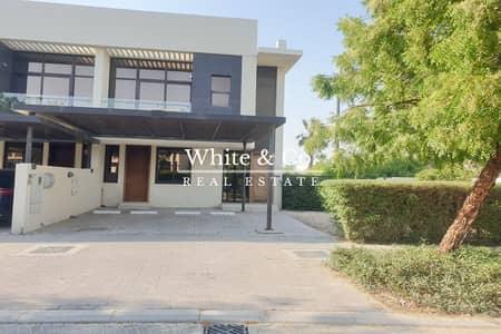 3 Bedroom Villa for Rent in DAMAC Hills, Dubai - 3 Beds + Maids | Huge Garden | Vacant Now