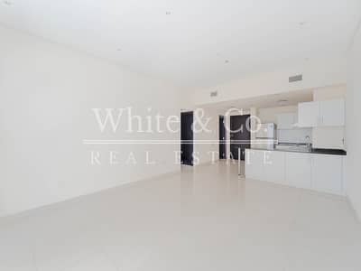 2 Bedroom Apartment for Rent in Dubai Marina, Dubai - Two Bedroom | Vacant |Bright and Spacious