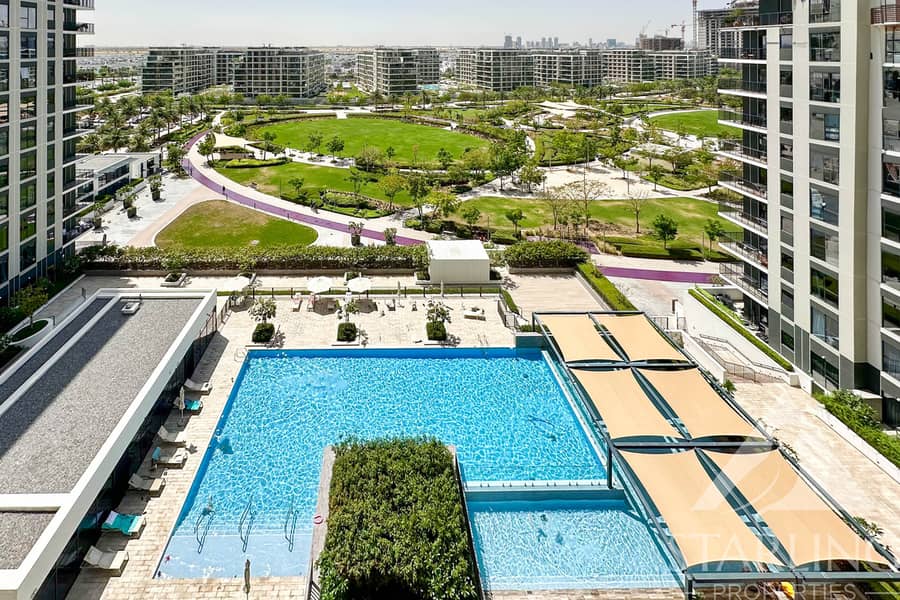 Park and Pool View | High Floor | Chiller Free
