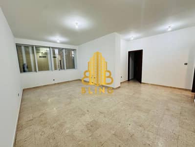 شقة 3 غرف نوم للايجار في شارع حمدان، أبوظبي - WhatsApp Image 2024-05-06 at 2.41. 08 PM. jpeg