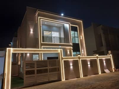 For sale directly from the owner, super deluxe personal finishing, close to the mosque, close to the mall, and all services, free ownership for all n