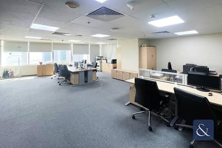 Office for Rent in Jumeirah Lake Towers (JLT), Dubai - FURNISHED | MID FLOOR | VACANT JUNE