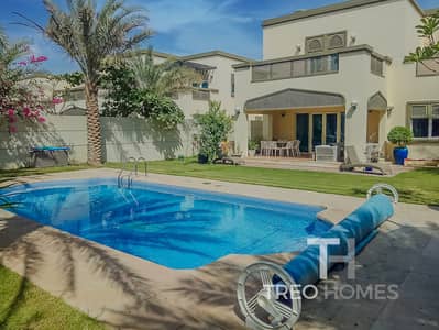 4 Bedroom Villa for Rent in Jumeirah Park, Dubai - Private Pool | Regional | Available July