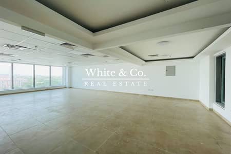 Office for Rent in Dubai Investment Park (DIP), Dubai - Fitted | Pantry & Washroom | Chiller Free