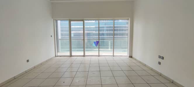 SPACIOUS 3 BEDROOM | UNFURNISHED | ALL AMENITIES
