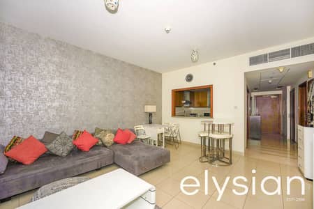 1 Bedroom Flat for Rent in Downtown Dubai, Dubai - Ready to Move In I Pool View I Big Layout