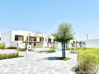 3 Bedroom Townhouse for Rent in Yas Island, Abu Dhabi - Photo Mar 30 2024, 12 16 49 PM. jpg