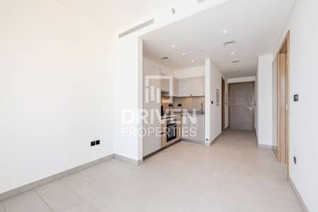1 Bedroom Flat for Sale in Sobha Hartland, Dubai - Vacant | Brand New Apartment | Lagoon View