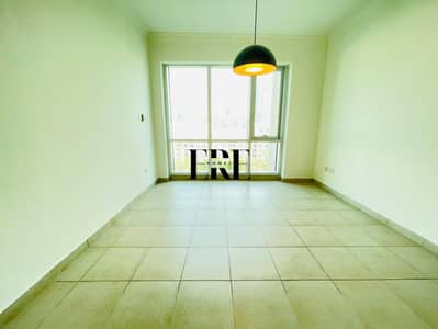 1 Bedroom Apartment for Rent in The Views, Dubai - Lake Views | Vacant | Low Floor Big Apartment