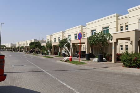 2 Bedroom Townhouse for Rent in Al Ghadeer, Abu Dhabi - IMG_1001. JPG