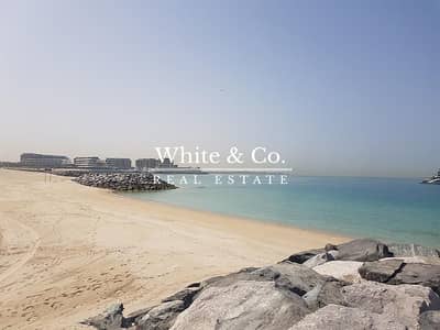 Plot for Sale in Jumeirah, Dubai - Exclusive | Genuine Resale | Prime LV Plot