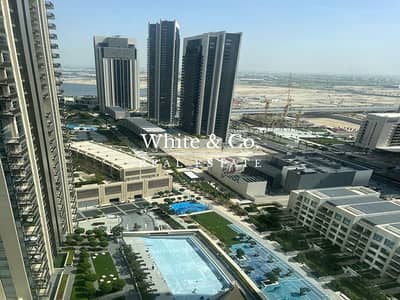 2 Bedroom Apartment for Sale in Dubai Creek Harbour, Dubai - Vacant Unit | Marina View | High Floor