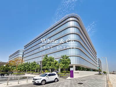 Building for Rent in Umm Ramool, Dubai - Brand New Building | With Licenses/Visas