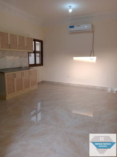 Studio for Rent in Hadbat Al Zaafran, Abu Dhabi - IMG_20240427_181305. jpg