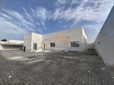 فیلا 4 غرف نوم للايجار في مدينة محمد بن زايد، أبوظبي - IMG_20240504_171659857. jpg