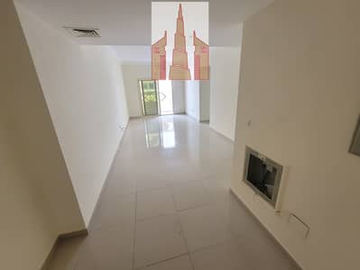 3 Bedroom Apartment for Rent in Muwailih Commercial, Sharjah - 20240506_121058. jpg
