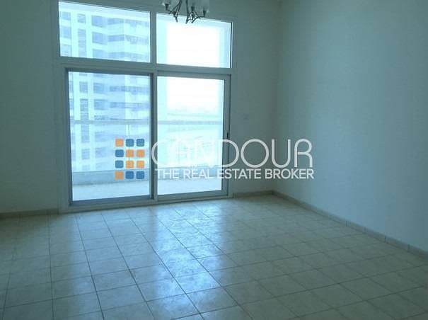 Spacious 1 BR in Tecom | High Floor | Reduced Price