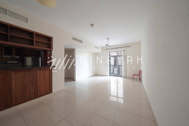WELL MAINTAINED 1BR| HUGE LAYOUT | W/BALCONY