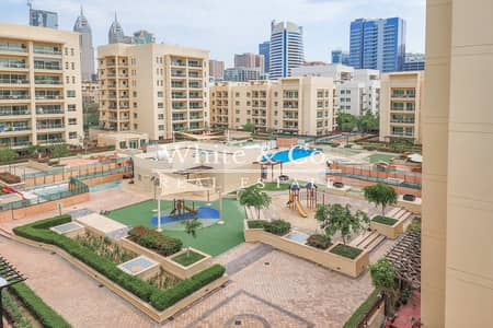 1 Bedroom Flat for Sale in The Greens, Dubai - Vacant Now | Largest Layout | Pool View